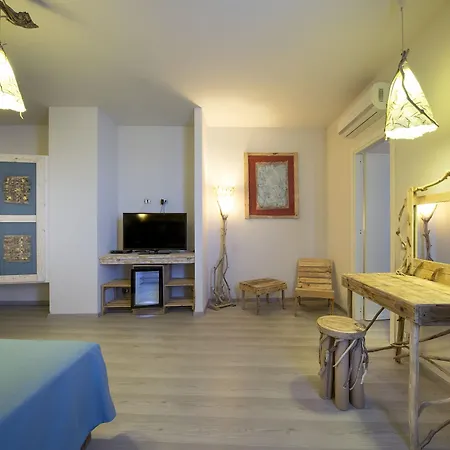 Tirreno Hotel 3*