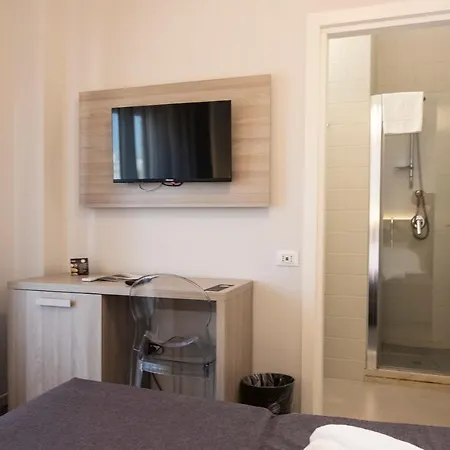 Tirreno Hotel 3*