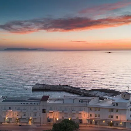 Tirreno Hotel