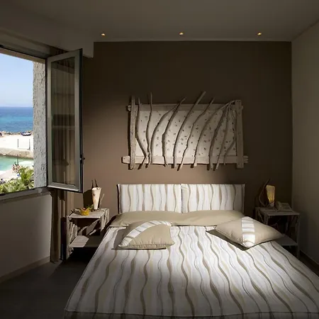 מלון Tirreno טראפאני